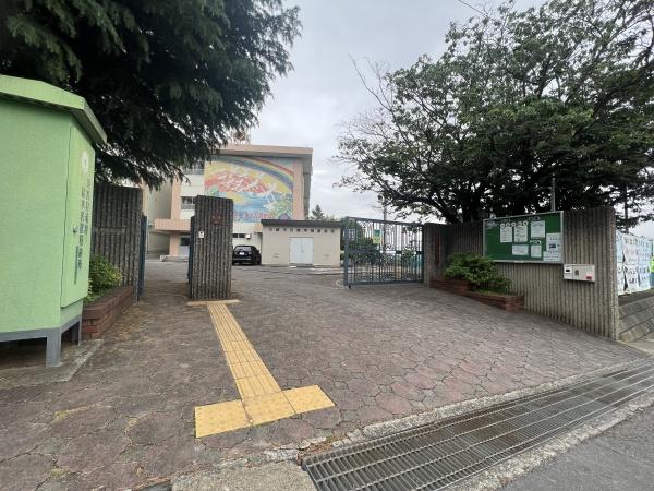 川崎市宮前区鷺沼2丁目の土地(有馬中学校)