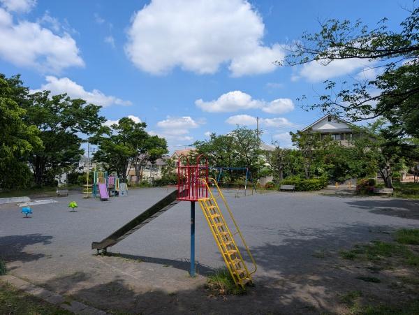 横浜市青葉区荏子田2丁目の中古一戸建て(荏子田夕日公園)