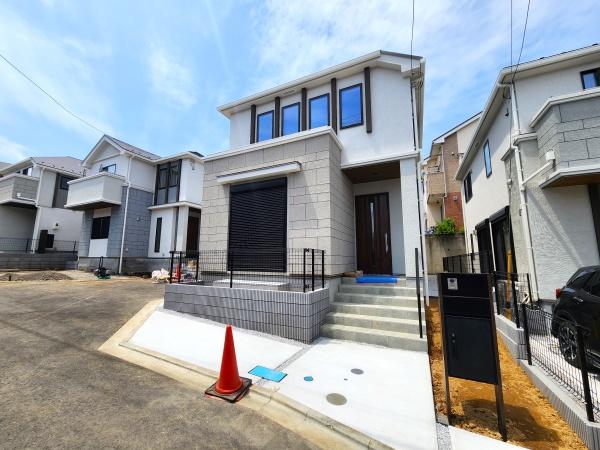川崎市高津区久末新築分譲住宅9号棟
