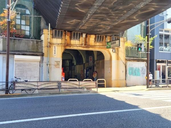 花月園ローズプラザ1階事務所(国道駅(JR東日本鶴見線))