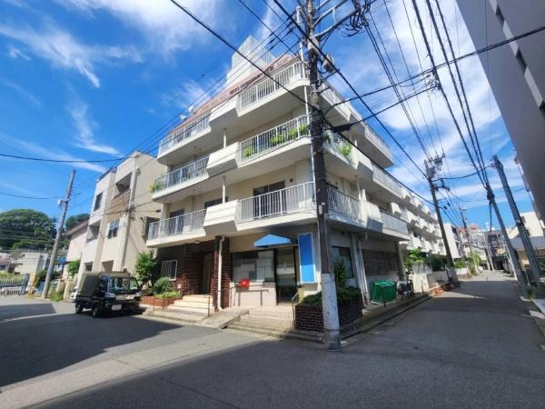 花月園ローズプラザ1階事務所