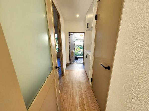 東急鷺沼スカイドエリングB棟(玄関)