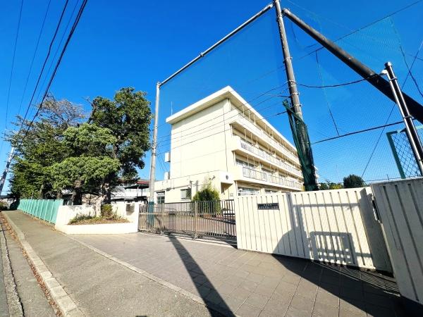 横浜市青葉区あざみ野４丁目の土地(横浜市立あざみ野第一小学校)