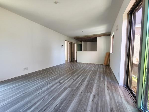 ラグラス初山新築分譲住宅6号棟