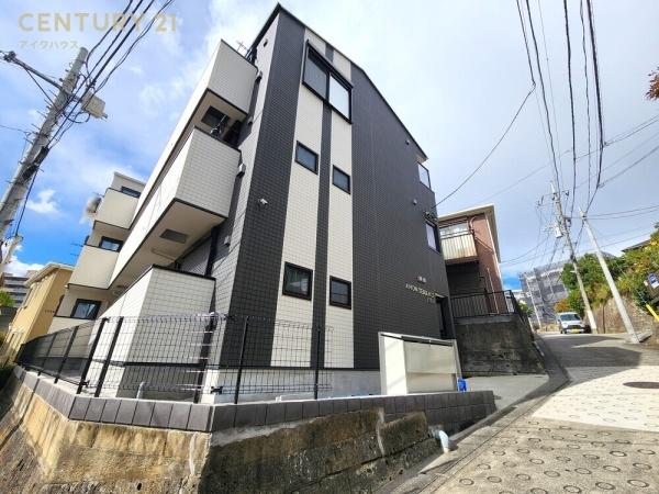 新築1棟売アパート　ＡＮＯＮＴＥＲＲＡＣＥ万福寺