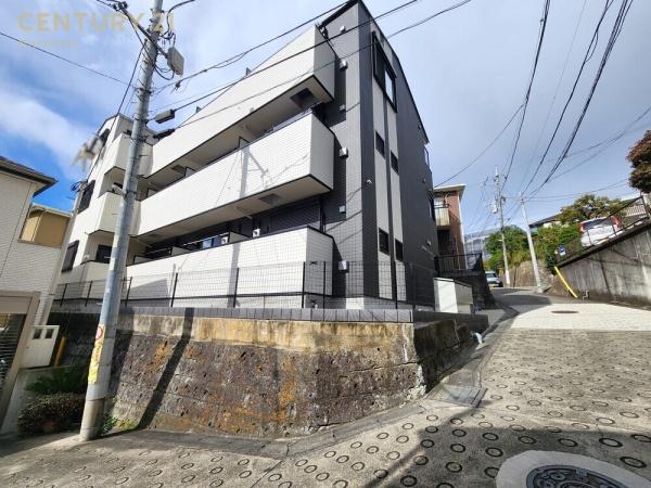 新築1棟売アパート　ＡＮＯＮＴＥＲＲＡＣＥ万福寺