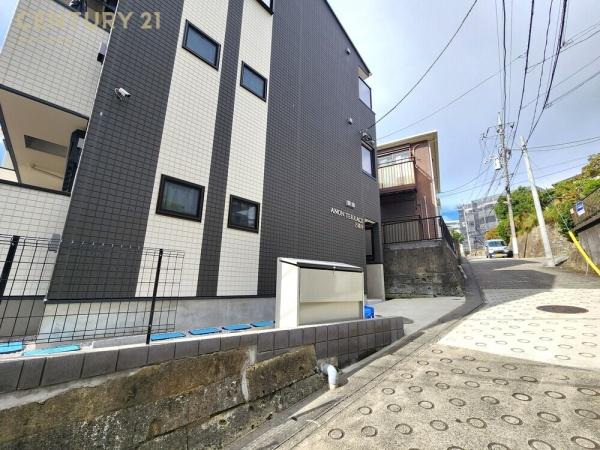 新築1棟売アパート　ＡＮＯＮＴＥＲＲＡＣＥ万福寺