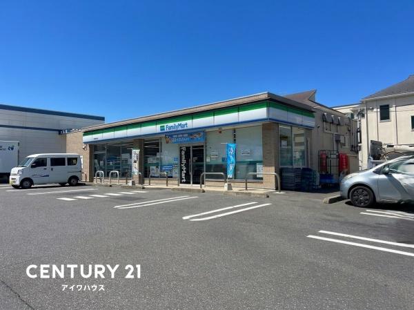 ラグラス鷺沼4-3-１号棟(ファミリーマート川崎南野川店)