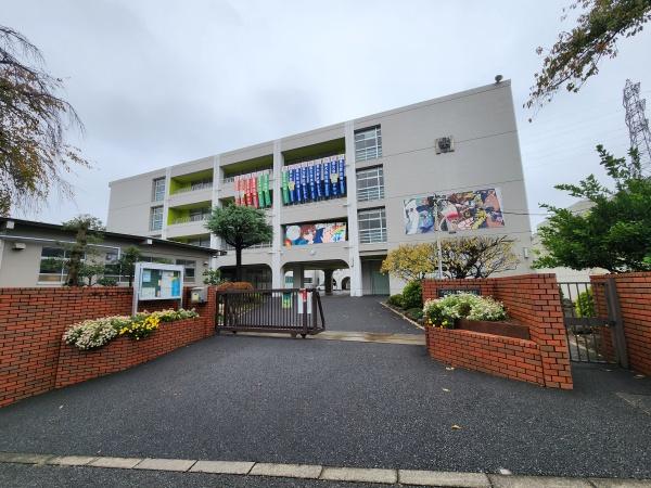 ラグラス鷺沼4-3-１号棟(川崎市立野川中学校)