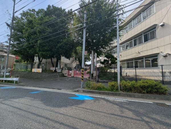 川崎市宮前区犬蔵３丁目の土地(川崎市立犬蔵小学校)