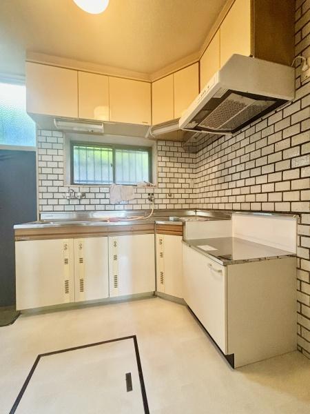 柏市南逆井２丁目の中古一戸建て
