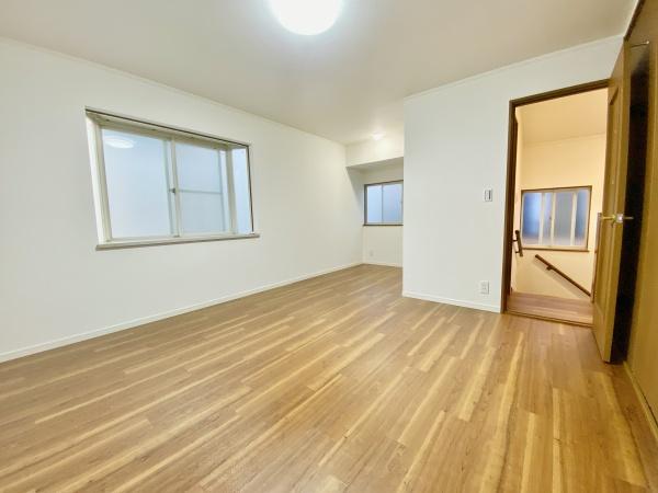松戸市三矢小台１丁目の中古一戸建て