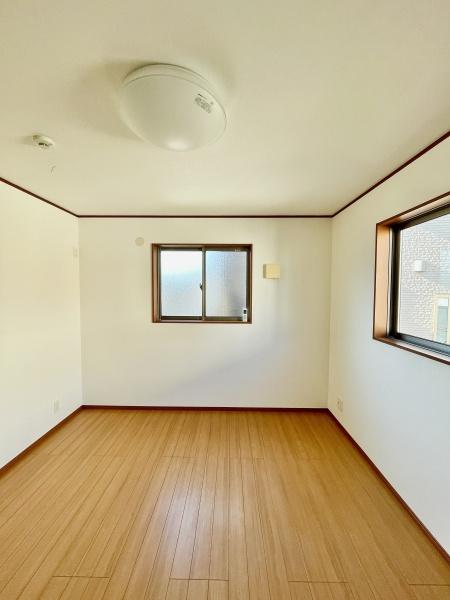 鎌ケ谷市東中沢２丁目の中古一戸建て