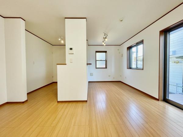 鎌ケ谷市東中沢２丁目の中古一戸建て