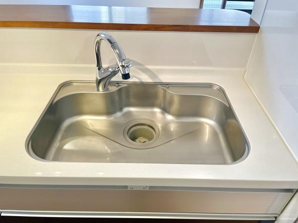 鎌ケ谷市東中沢２丁目の中古一戸建て