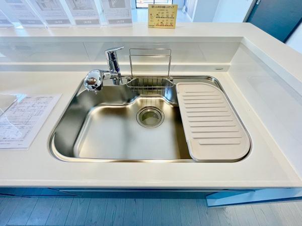 流山市加１丁目の新築一戸建