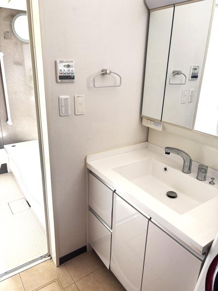 流山市三輪野山　中古戸建