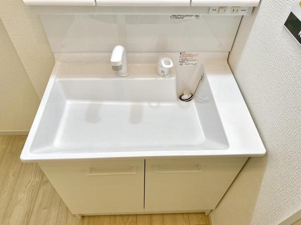 松戸市六実10期　新築戸建