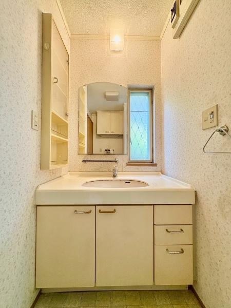 柏市南逆井２丁目の中古一戸建て