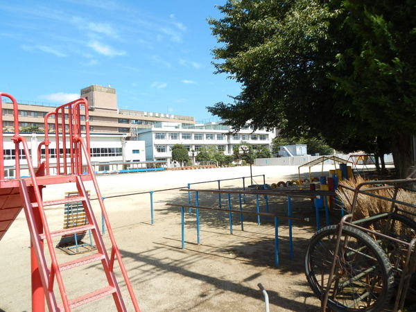 サンピア鎌ヶ谷(鎌ケ谷市立西部小学校)
