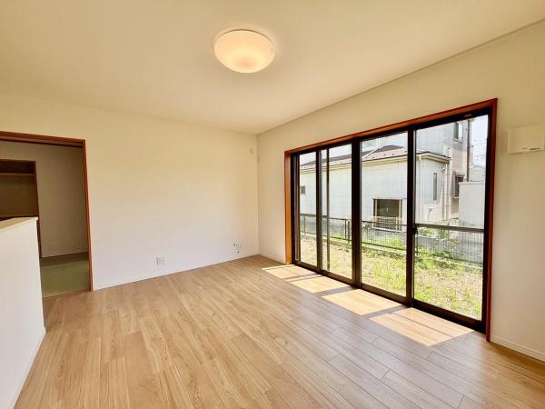 松戸市栄町西４丁目の中古一戸建