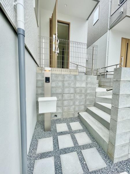 松戸市松戸新田3期　2号棟　新築戸建