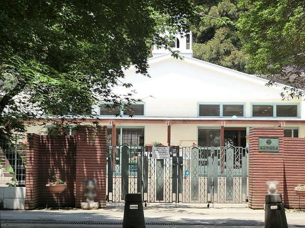 松戸市小金上総町の中古一戸建て(東漸寺幼稚園)