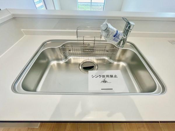松戸市栄町西22-1期　2号棟　新築戸建