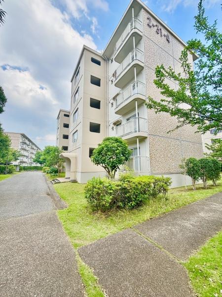 大津ヶ丘第二住宅4号棟