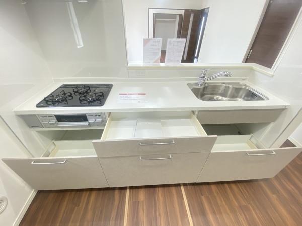 我孫子市根戸の中古一戸建て(キッチン)