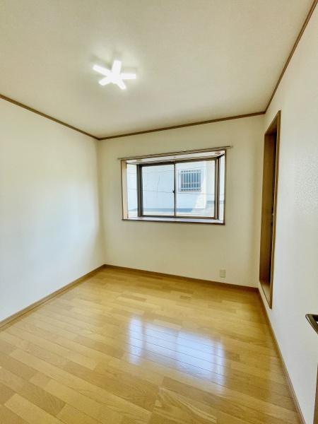 松戸市松戸の中古一戸建て
