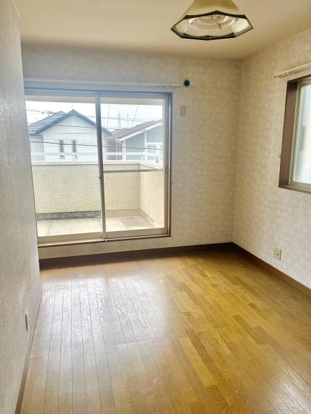 松戸市新松戸南３丁目の中古一戸建て