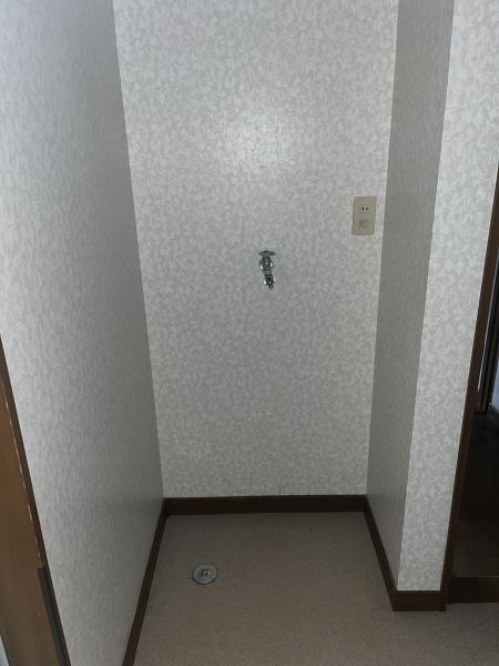 松戸市新松戸南３丁目の中古一戸建て