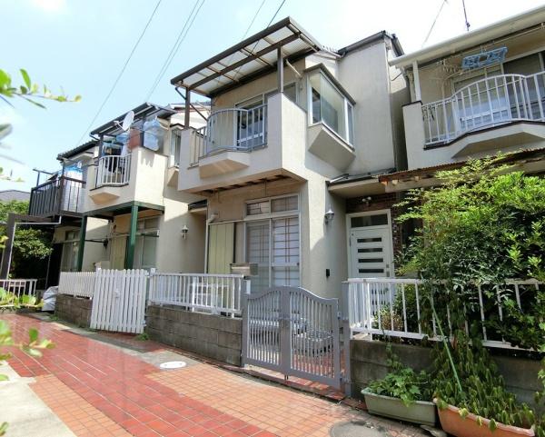 八ケ崎3丁目タウンハウス
