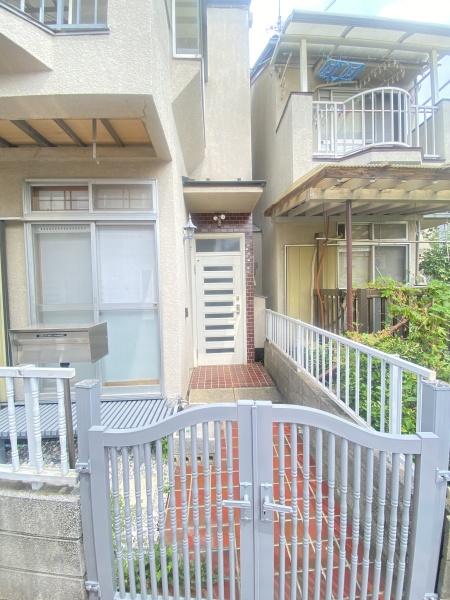 八ケ崎3丁目タウンハウス