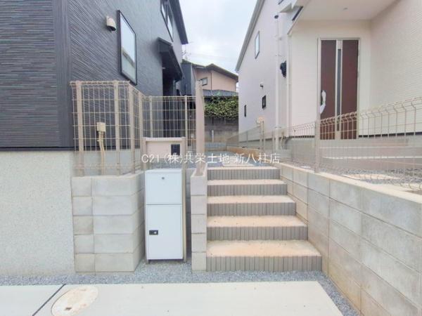松戸市八ケ崎23-2期　1号棟　新築戸建