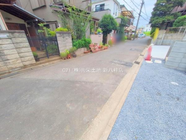 松戸市八ケ崎23-2期　2号棟　新築戸建