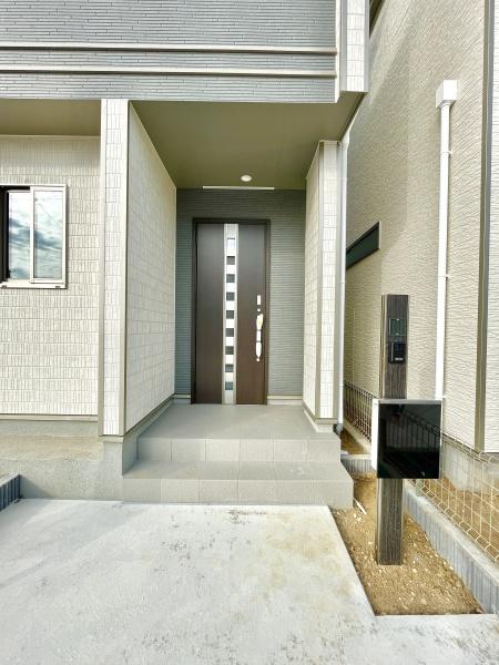 鎌ケ谷市西佐津間1丁目　B号棟　新築戸建