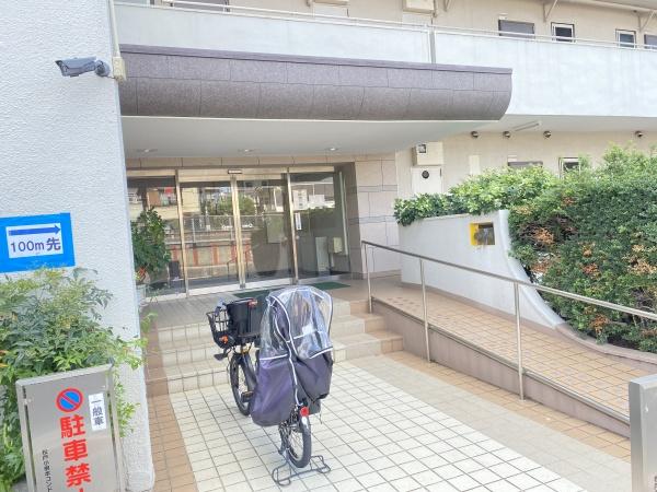 松戸小根本コンド(エントランス)