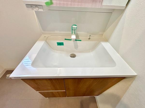 松戸市松飛台の中古一戸建て(洗面台・洗面所)