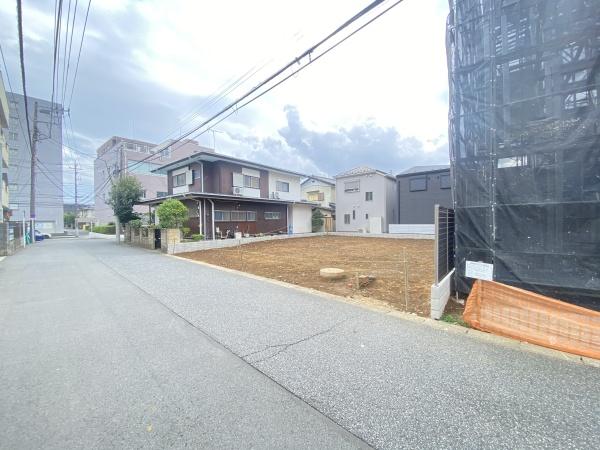 柏市泉町の土地(前面道路含む現地写真)