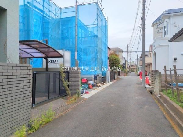 流山市鰭ケ崎の新築一戸建(前面道路含む現地写真)