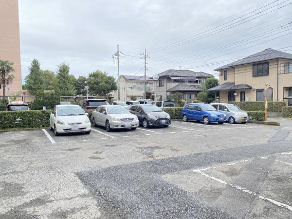 六実マンション