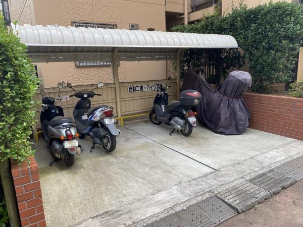 新松戸アゼリアパークハウスＢ棟