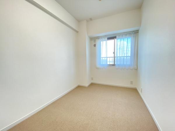 新松戸サンライトパストラル五番街A棟(洋室)