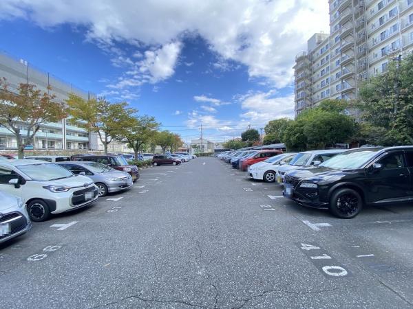 新松戸サンライトパストラル五番街A棟(駐車場)