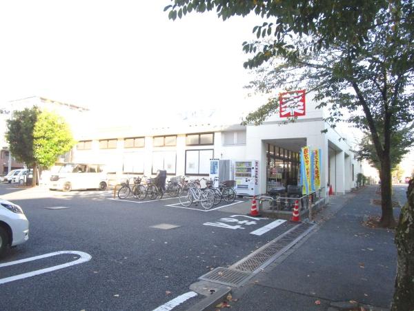 常盤平コーポ(ウエルシア松戸常盤平店)