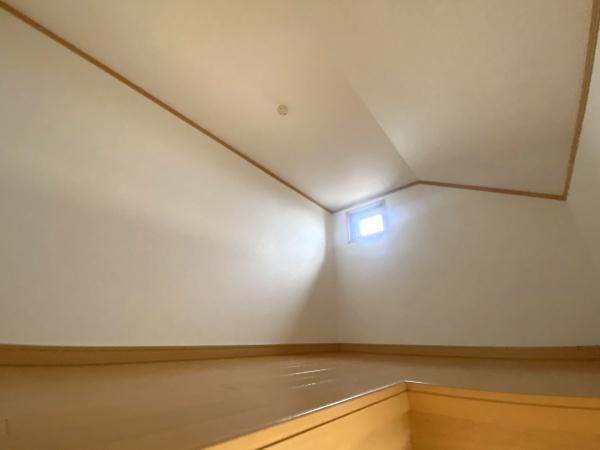 松戸市六実２丁目の中古一戸建て