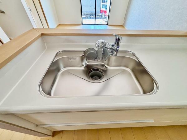 松戸市秋山389番　B号棟　新築戸建