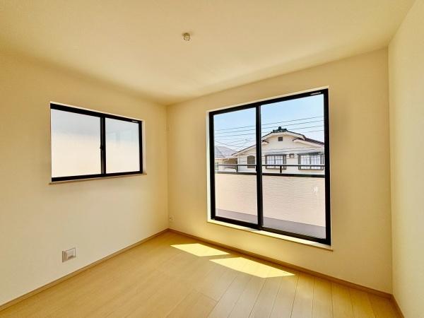 松戸市秋山389番　B号棟　新築戸建